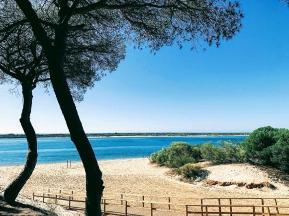 Fantastico Atico Con Terraza, Garaje, Wifi, Con Todo Para Playa, Piscina Y Casa Y No Facturar Maletas! El Portil Zewnętrze zdjęcie